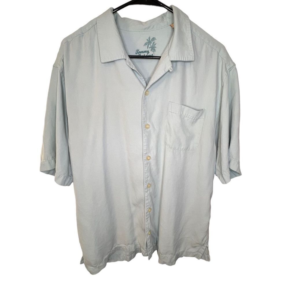 Tommy Bahama 100% Linen Light Blue Button Up Top